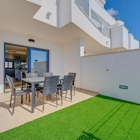 Apartment Duplex *
